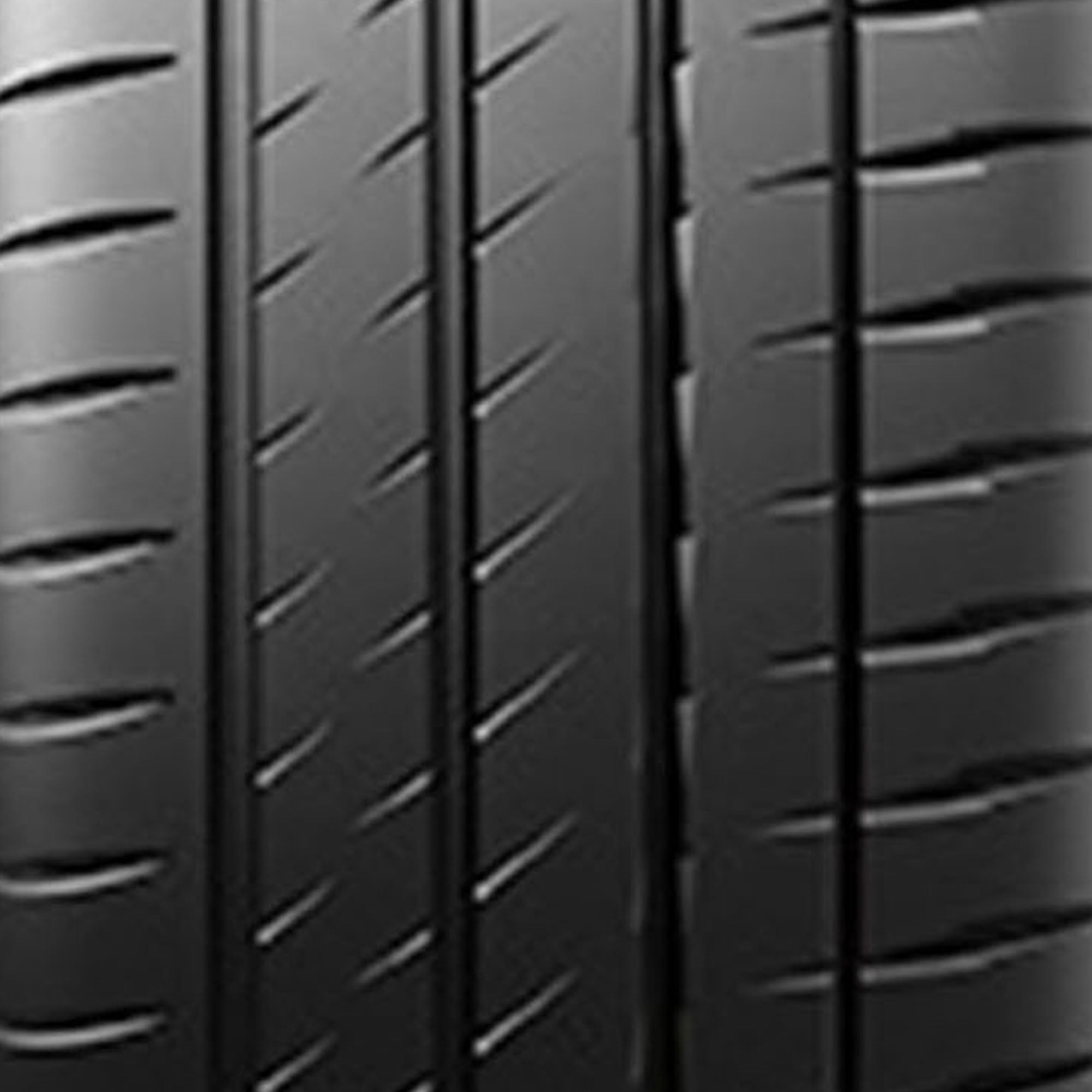 Sport 4S 305/30ZR21 (104Y) XL tires