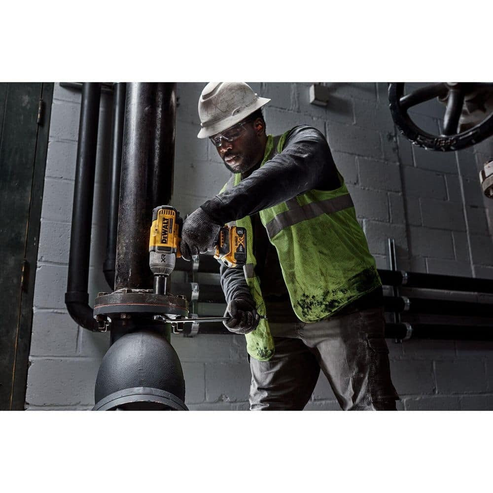 DEWALT 20V MAX XR 1/2" Cordless Impact Wrench Kit, High Torque, LED, Battery & Charger Included