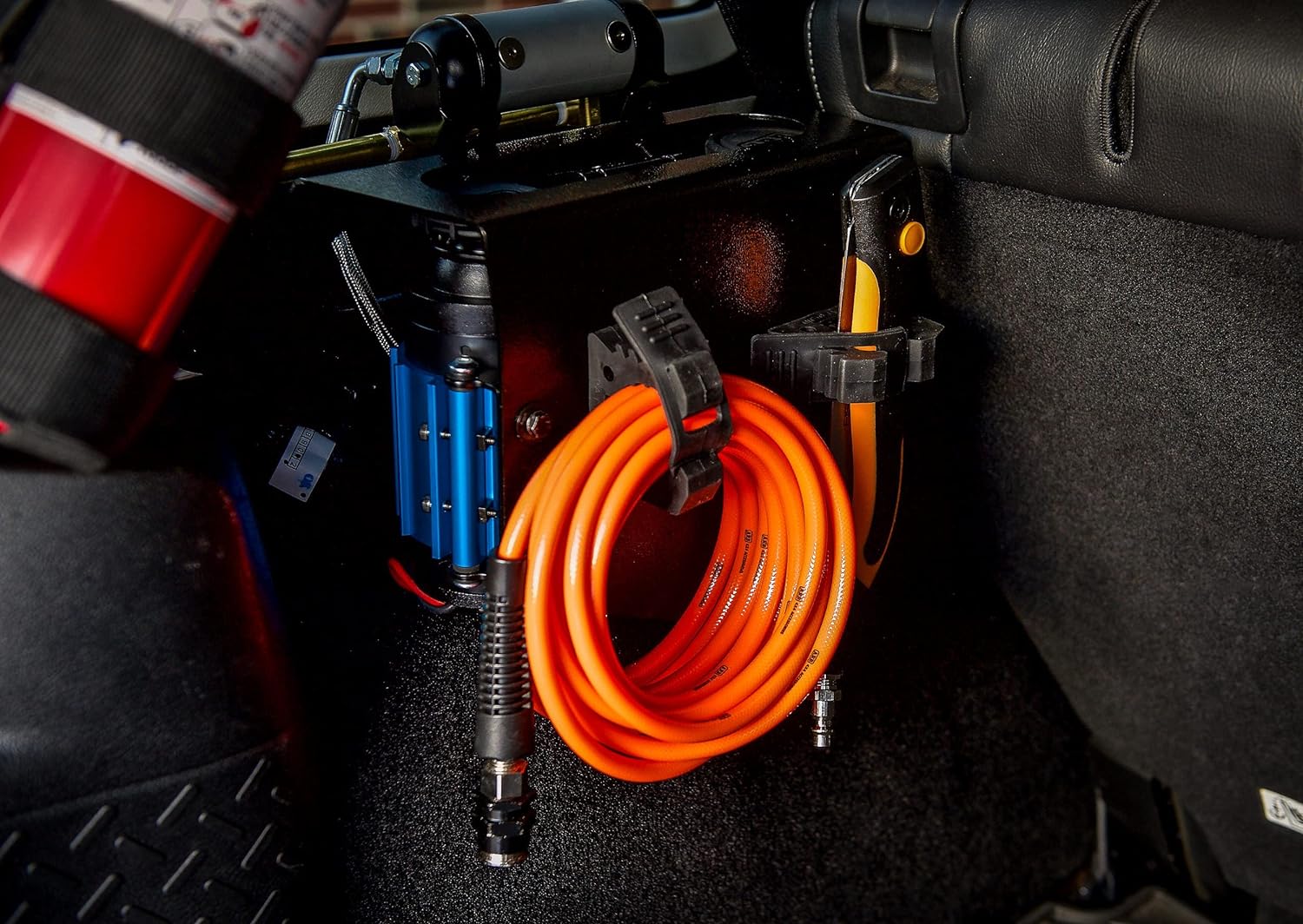 '12V' On-Board Twin High Performance Air Compressor, Ideal for Air Lockers Locking Differentials, Tire Inflator, Air Horn, Air Tools and Pneumatic Tools.