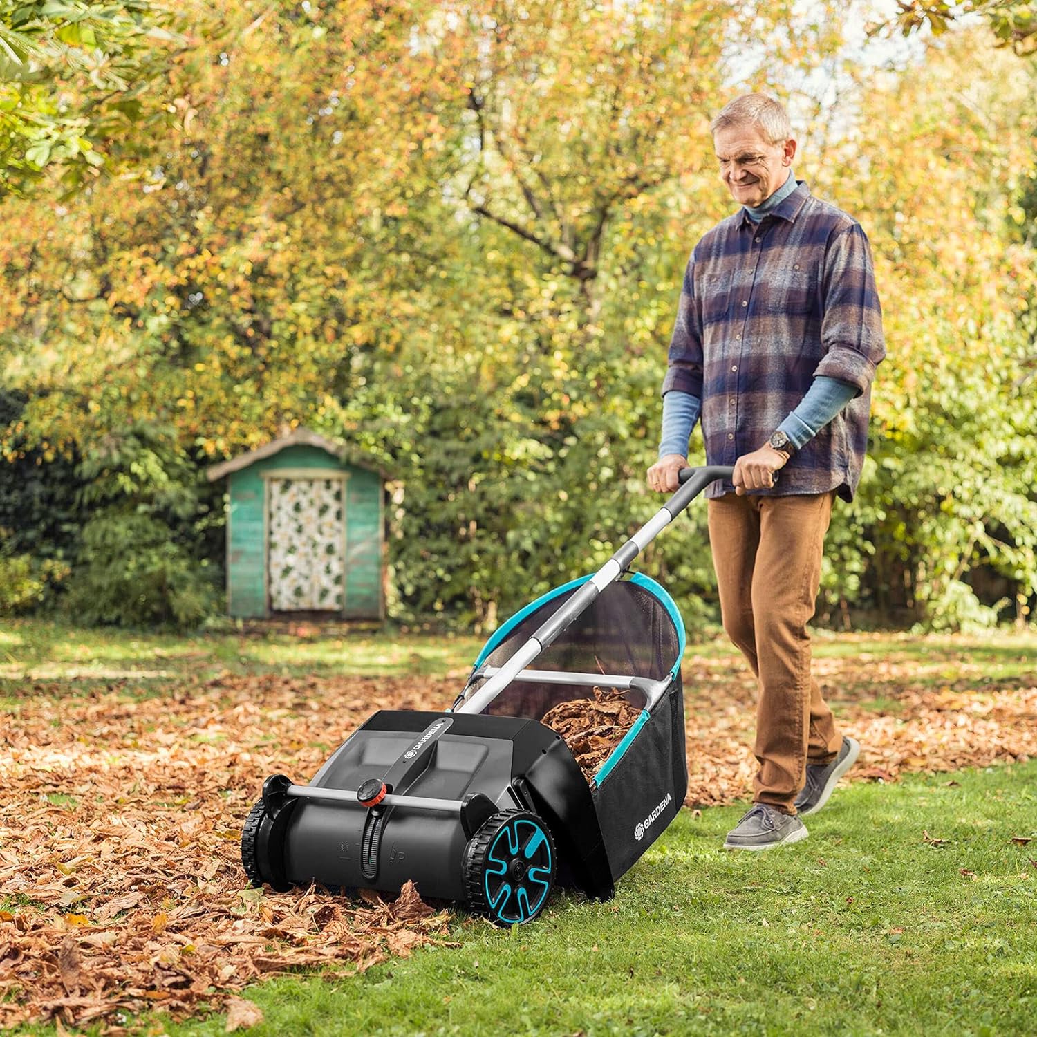 Gardena Leaf and Grass Collector, Manual, Plastic, 27.5" Cutting Width, Modern Style, Black/Turquoise/Orange/Gray, Model 03565-20