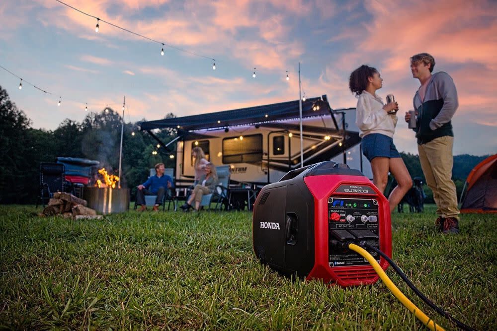 Honda EU3200i 3200W Inverter Generator, Super Quiet, Lightweight, CO-MINDER, Portable Power Solution